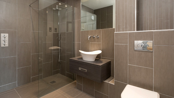 Highest quality materials were used throughout, with Porcelain tiling in the bathrooms.
